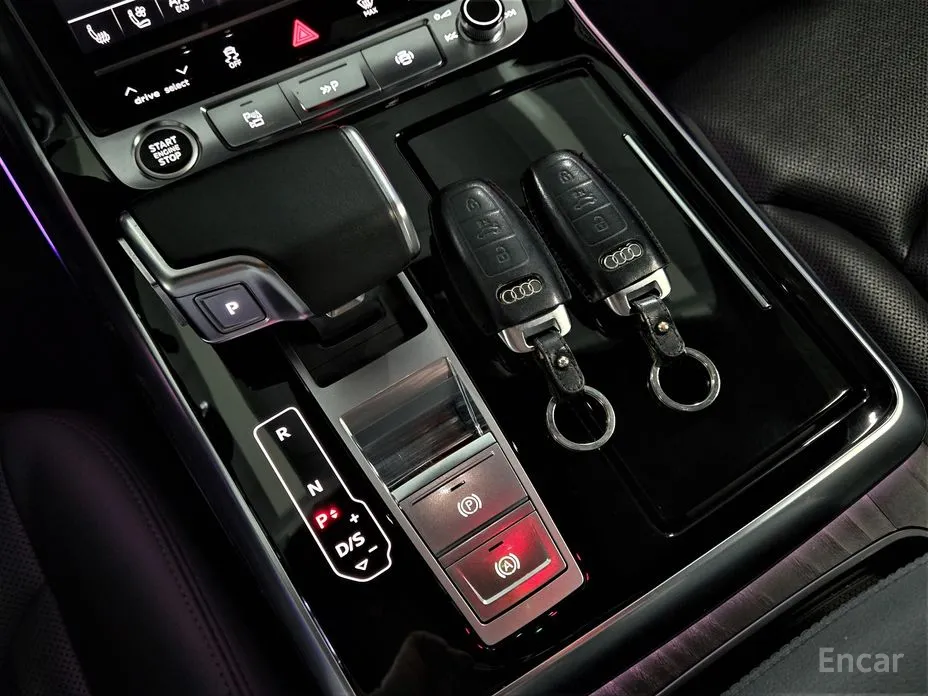 Фото 9 - Audi Q7