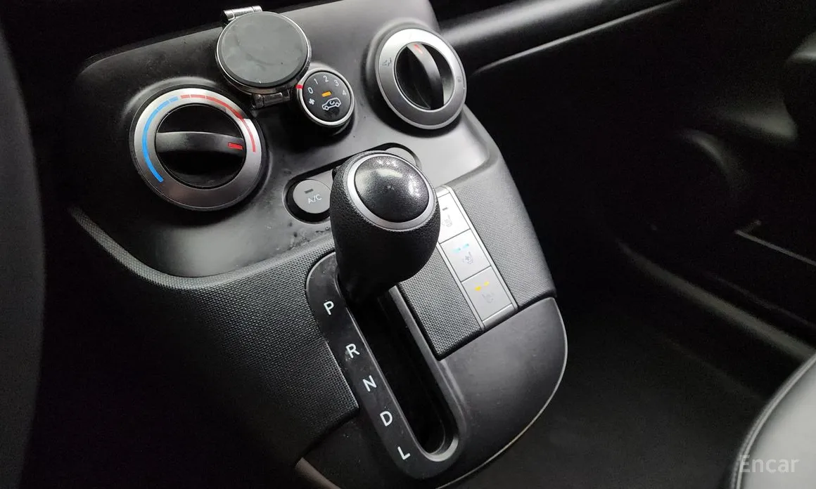 Фото 9 - Hyundai Casper