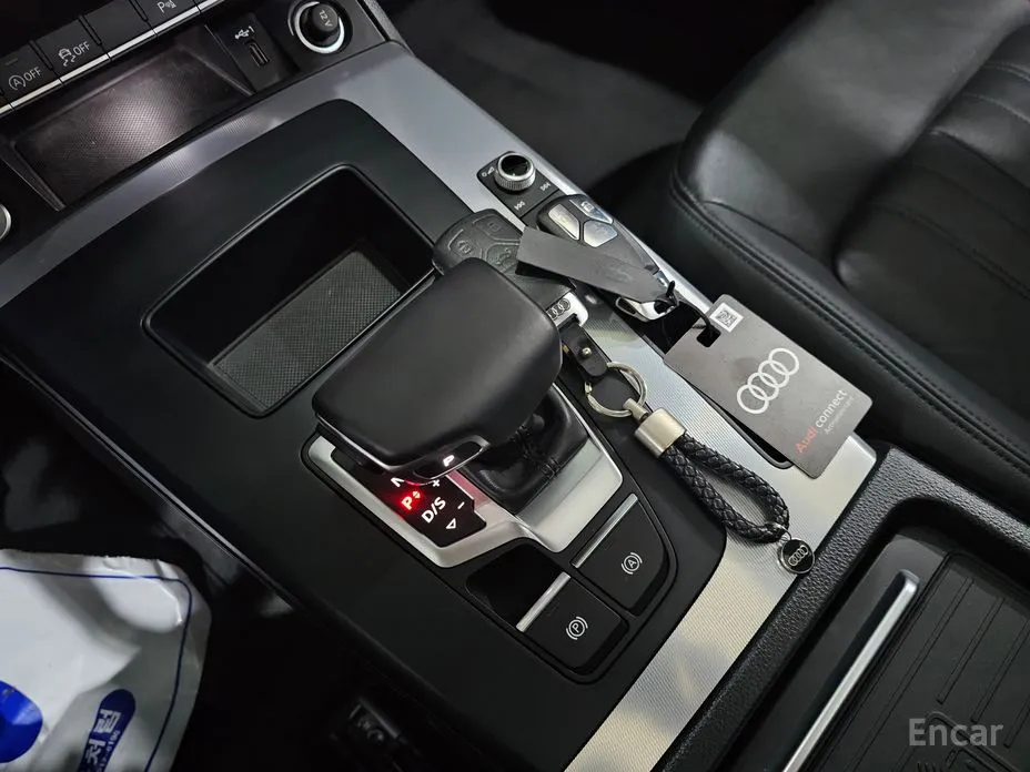 Фото 13 - Audi Q5