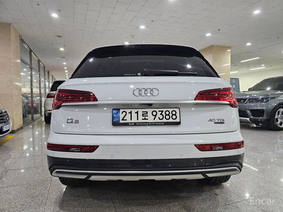 Фото 4 - Audi Q5