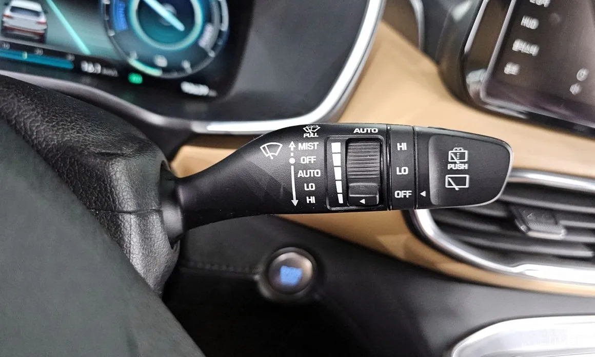 Zdjęcie 14 - Hyundai Santa Fe