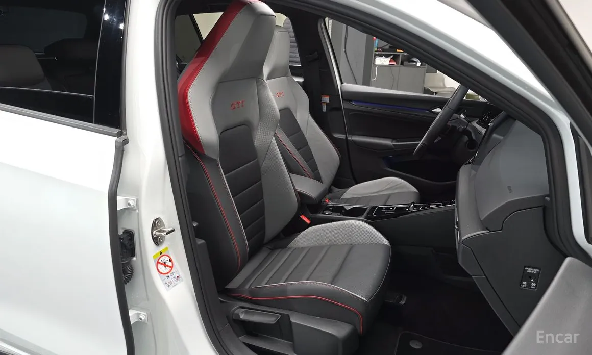 Фото 10 - Volkswagen Golf