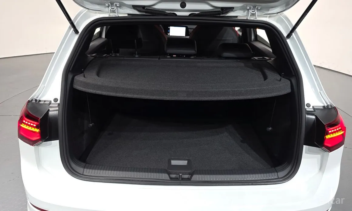 Фото 20 - Volkswagen Golf