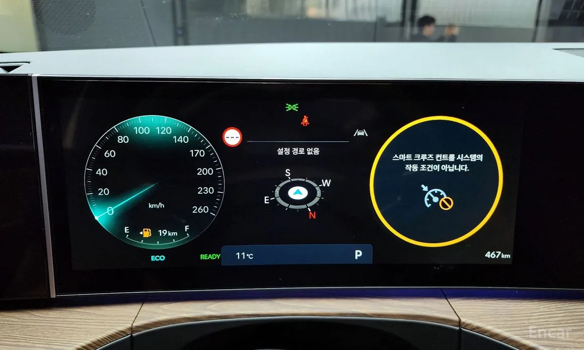 Фото 8 - Hyundai Santa Fe