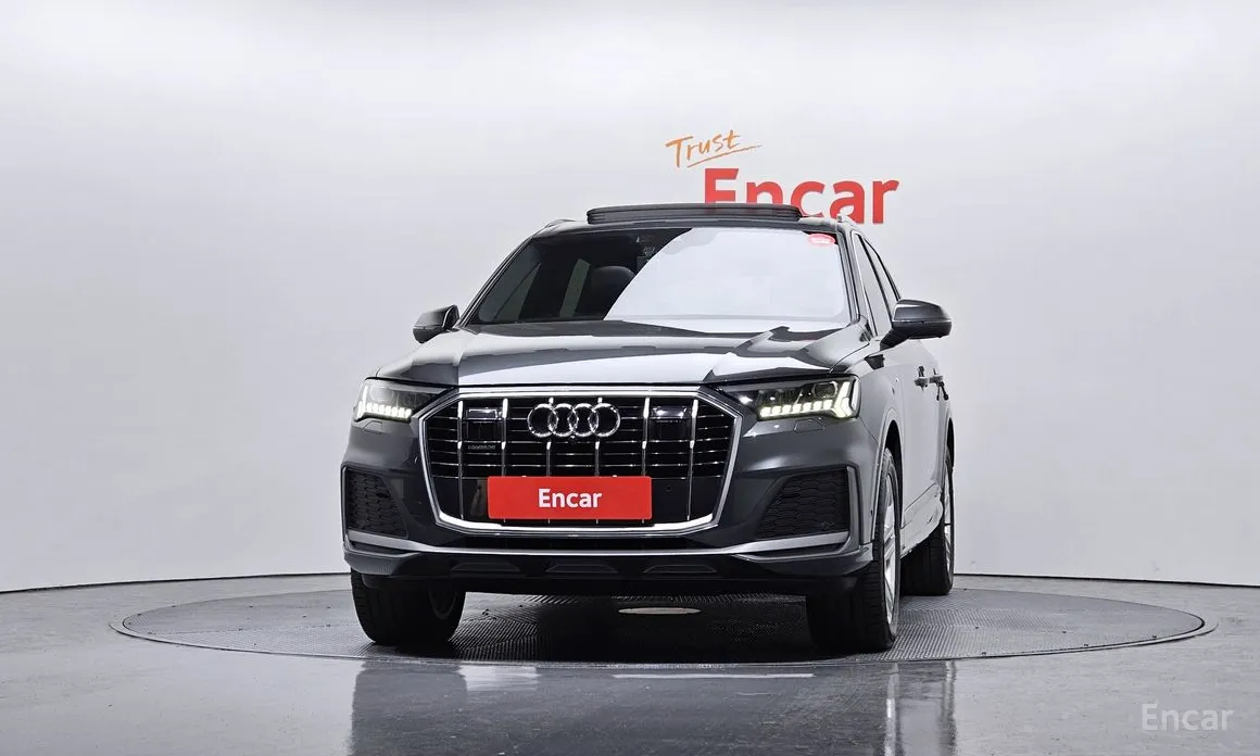 Фото 3 - Audi Q7