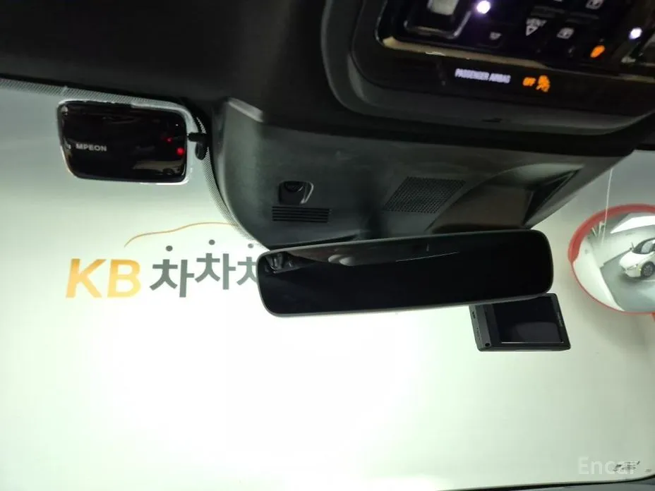 Фото 11 - Lincoln Corsair