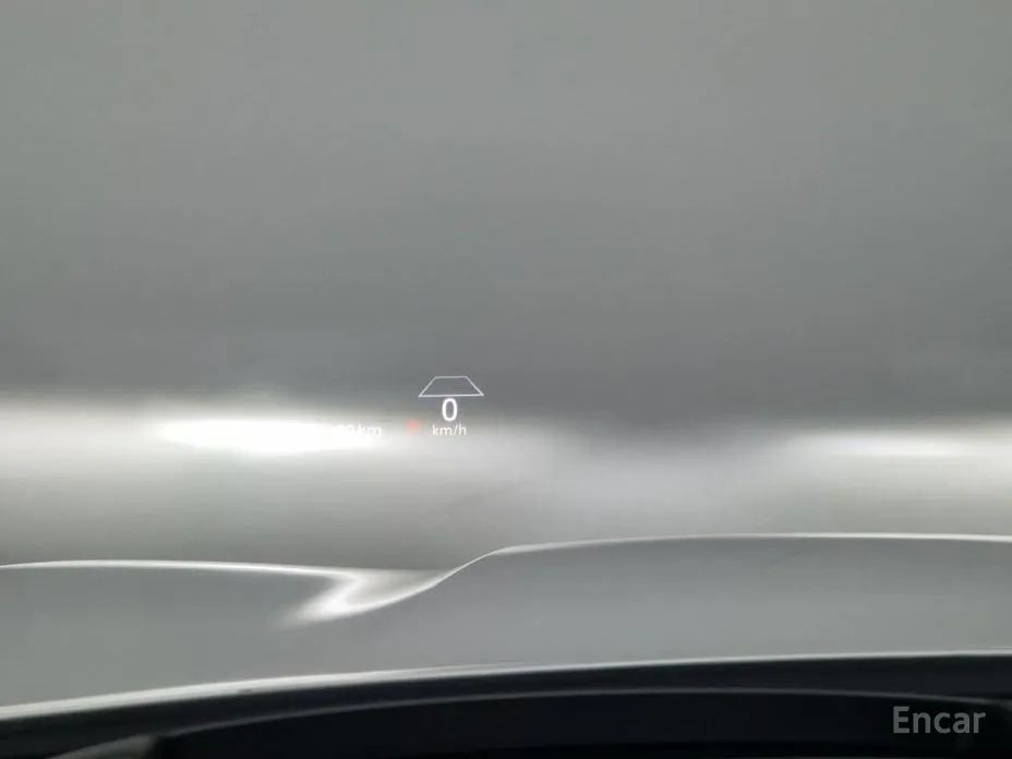 Фото 17 - Lincoln Corsair