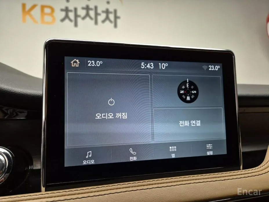 Фото 8 - Lincoln Corsair