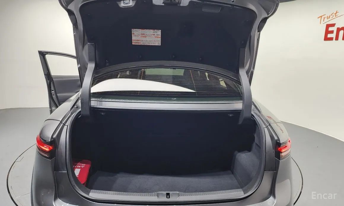 Фото 20 - Toyota Crown