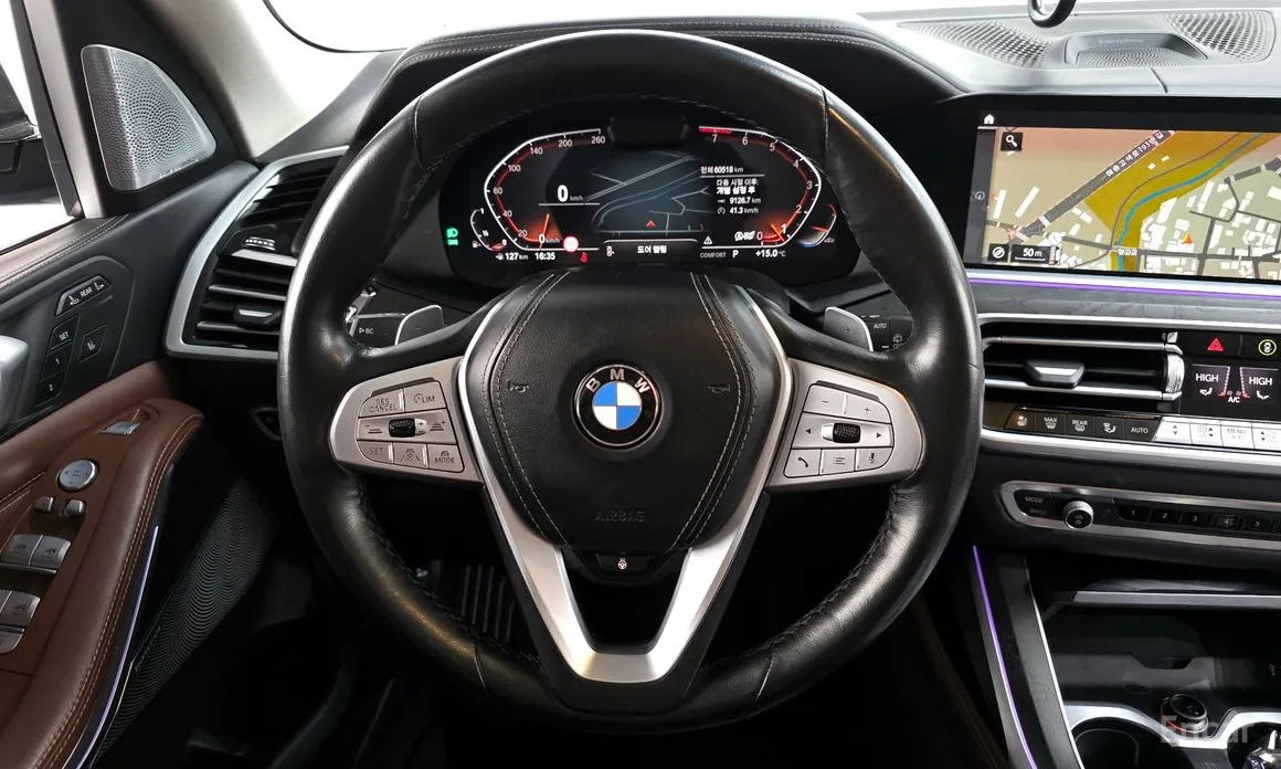 Фото 13 - BMW X7