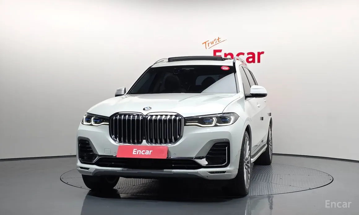 Фото 3 - BMW X7
