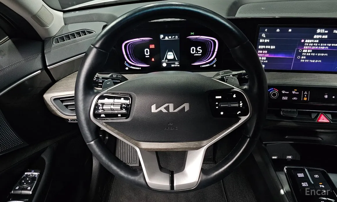 Фото 13 - Kia K8