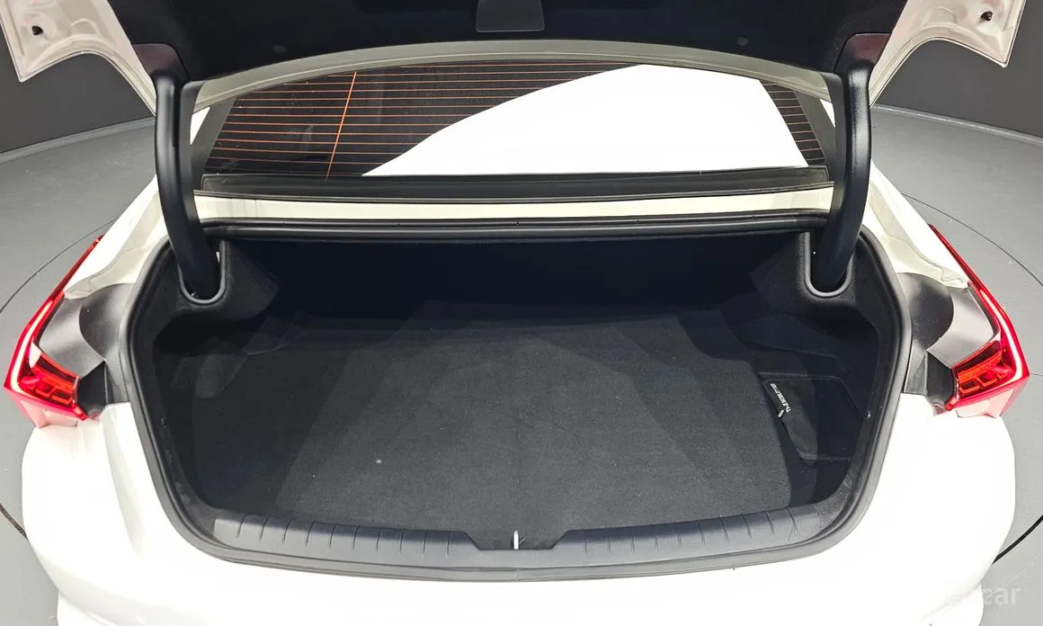 Фото 20 - Kia K8