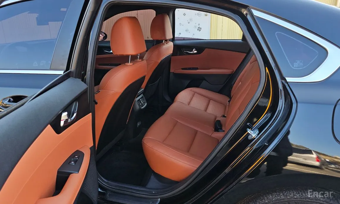 Фото 12 - Kia K3