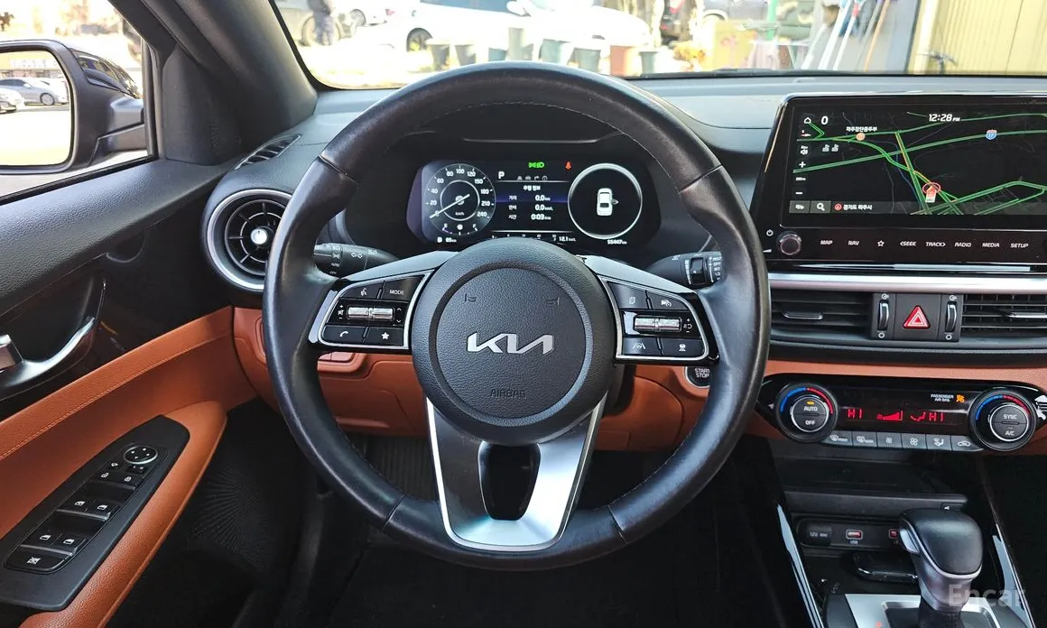 Фото 13 - Kia K3