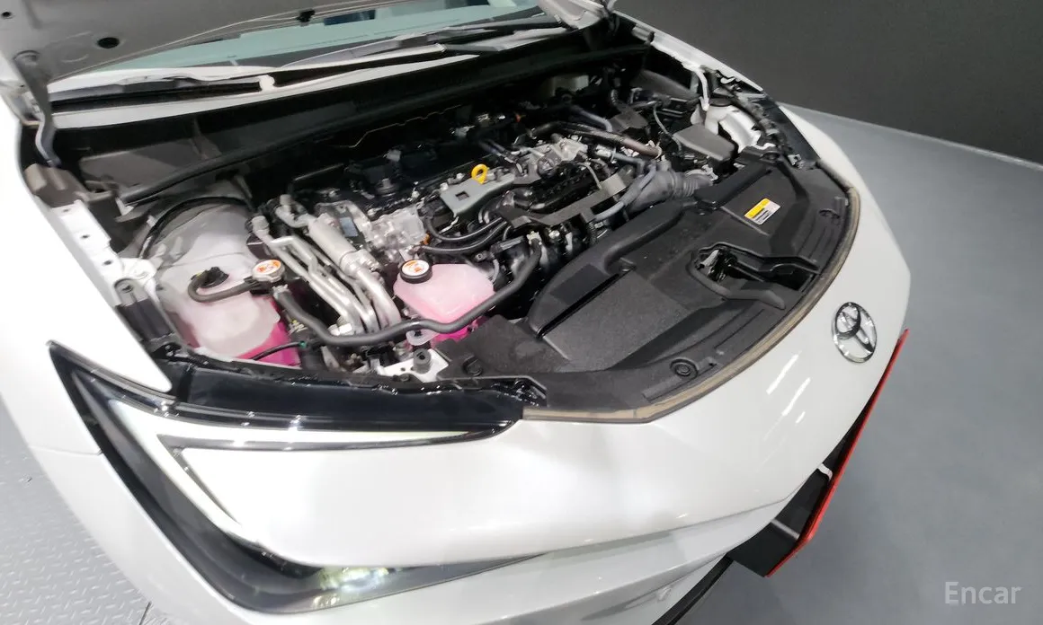 Фото 6 - Toyota Prius