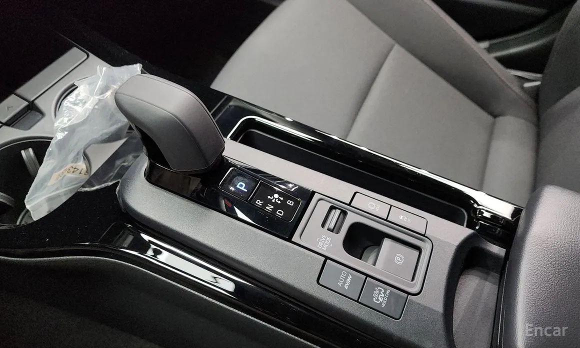 Фото 9 - Toyota Prius