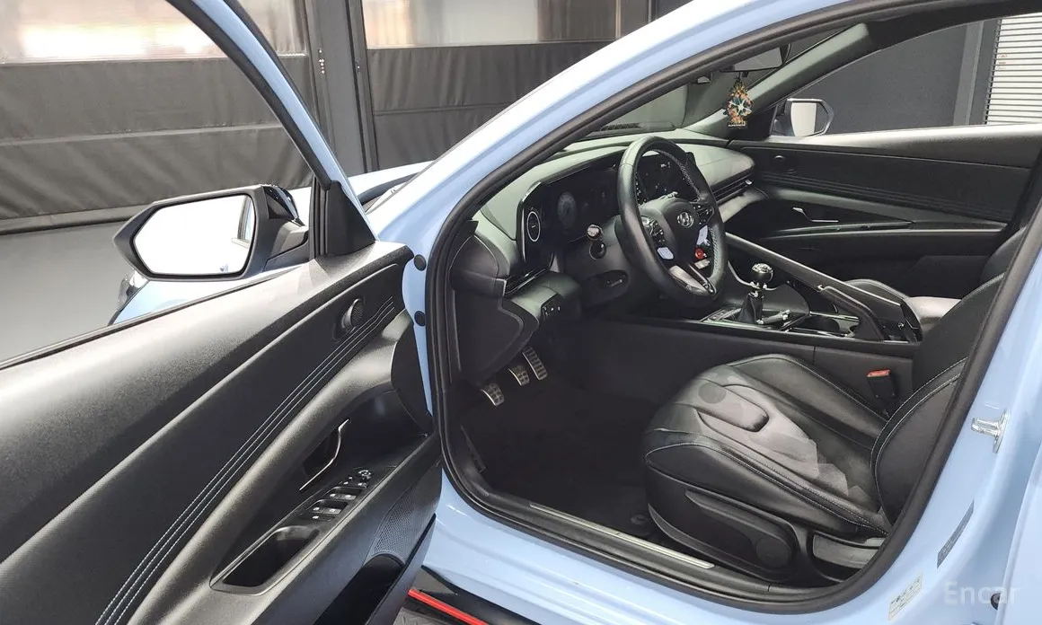 Фото 10 - Hyundai Avante