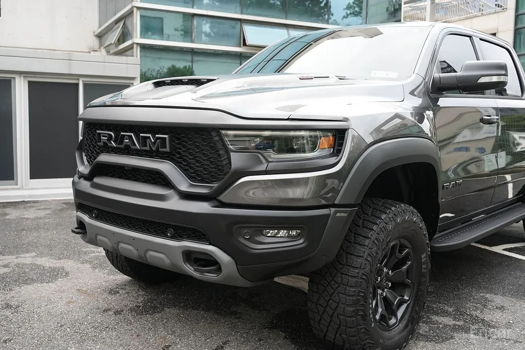 Фото 12 - Dodge Ram Pickup