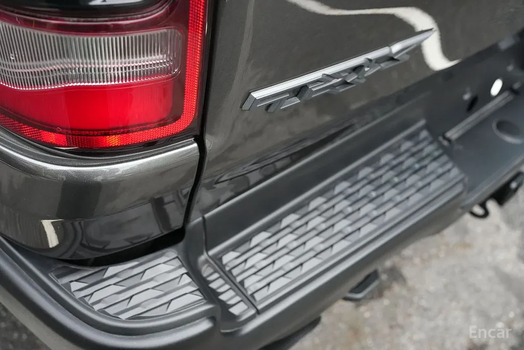 Фото 14 - Dodge Ram Pickup