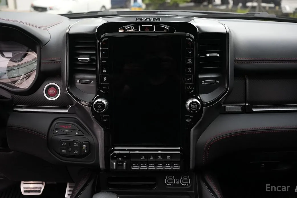 Фото 16 - Dodge Ram Pickup