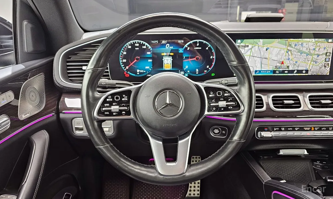 Фото 13 - Mercedes-Benz GLE-Class