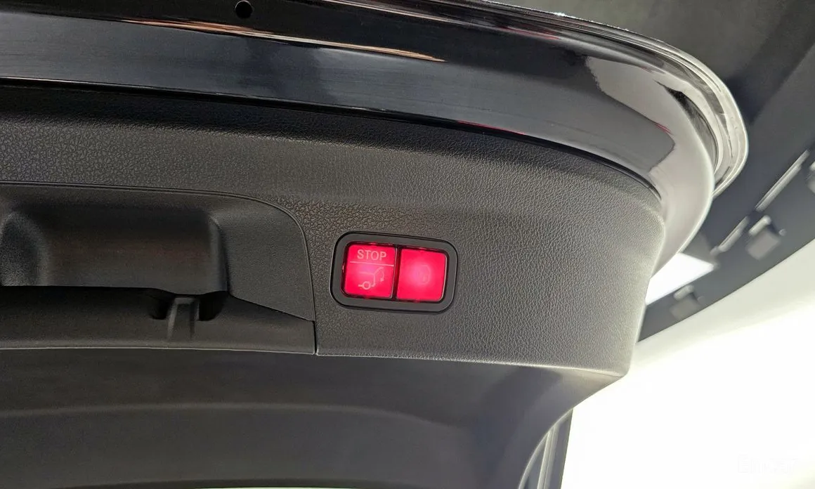 Фото 19 - Mercedes-Benz GLE-Class