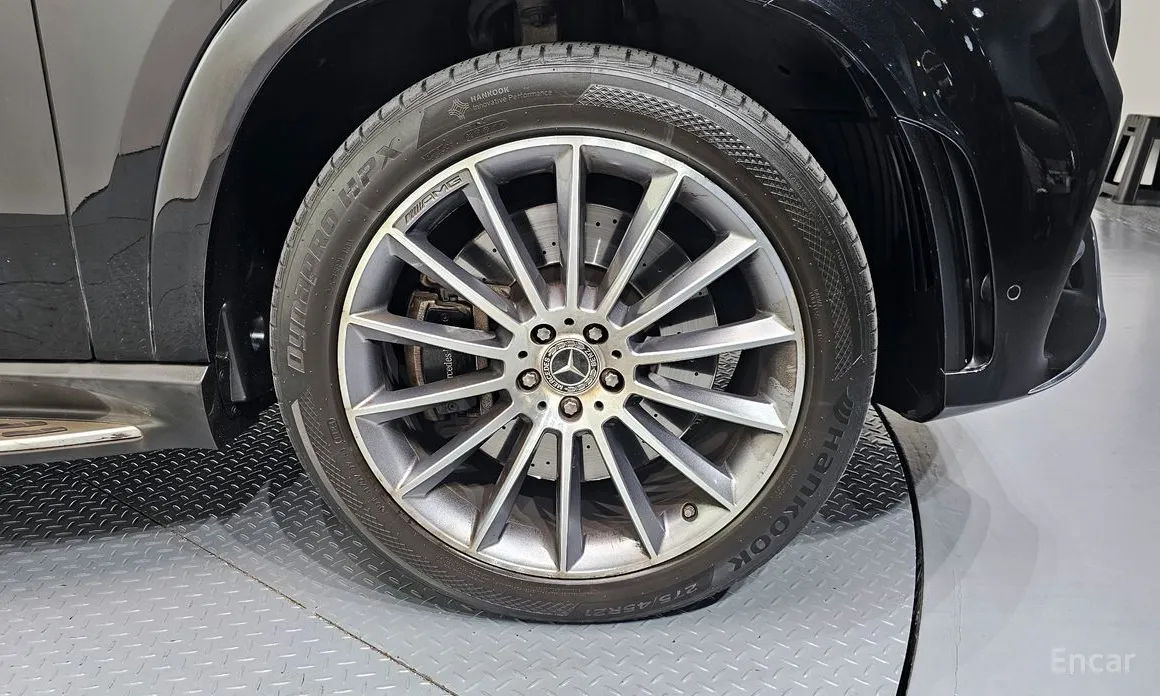 Фото 5 - Mercedes-Benz GLE-Class