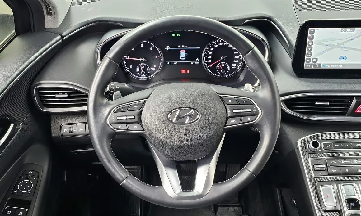 Фото 13 - Hyundai Santa Fe