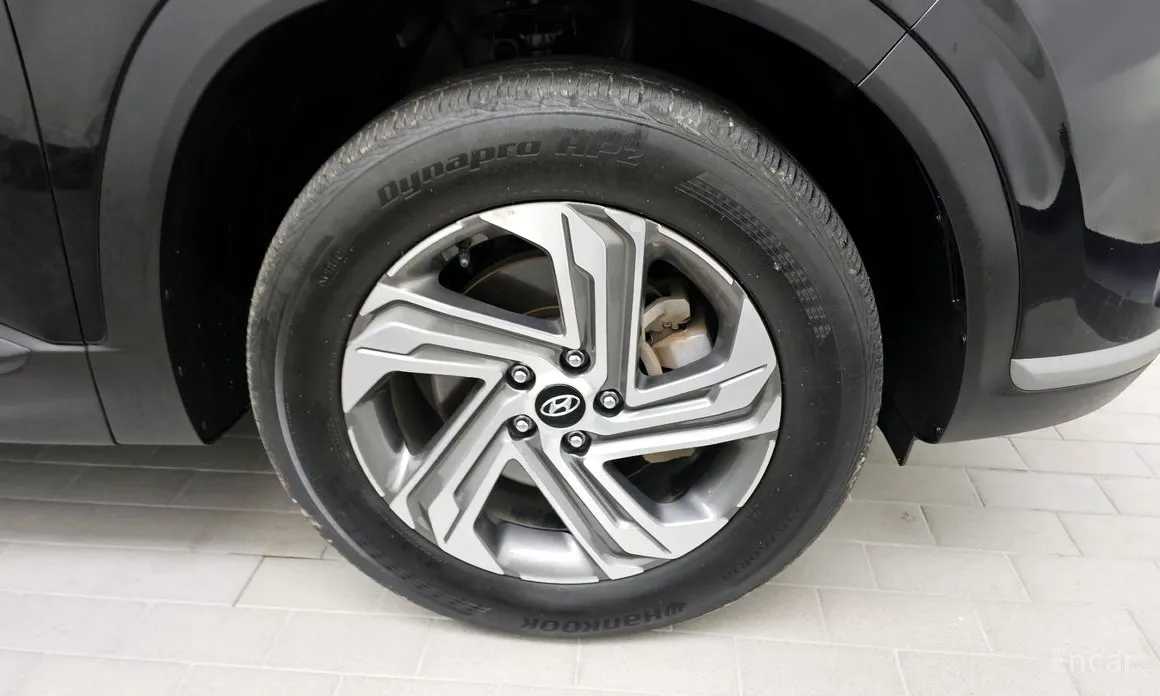 Фото 5 - Hyundai Santa Fe
