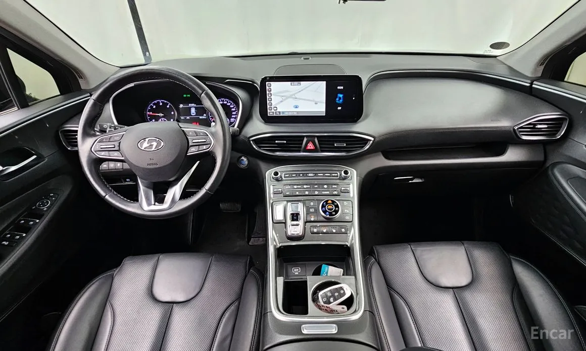 Фото 7 - Hyundai Santa Fe