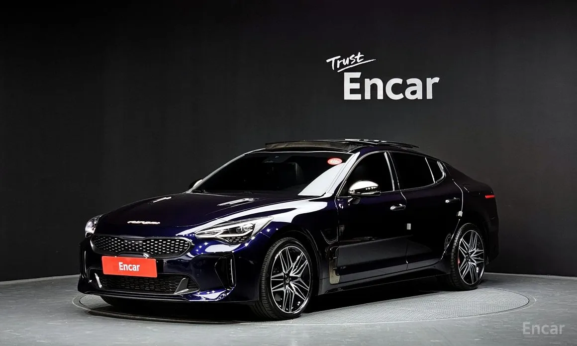 Фото 1 - Kia Stinger