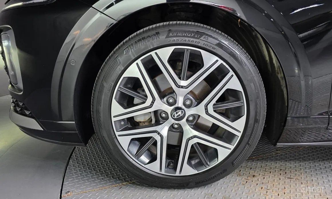 Photo 5 - Hyundai Grandeur