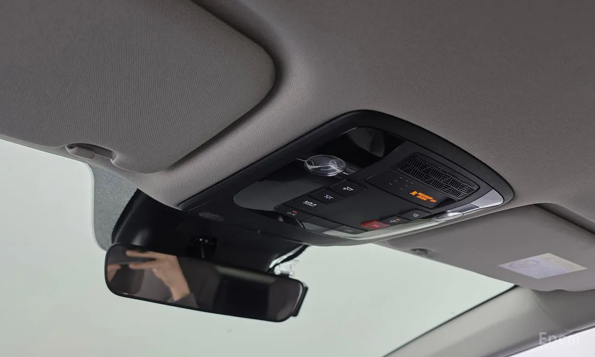 Фото 18 - Kia Carnival