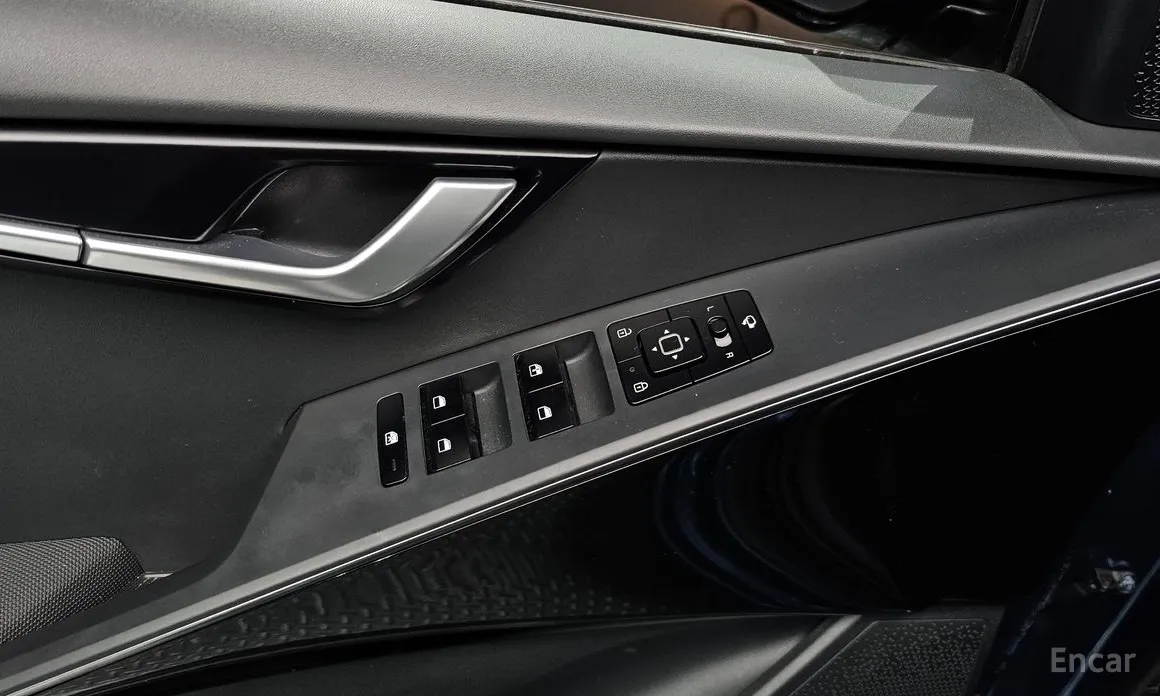 Фото 18 - Kia Niro