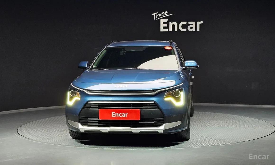 Фото 3 - Kia Niro