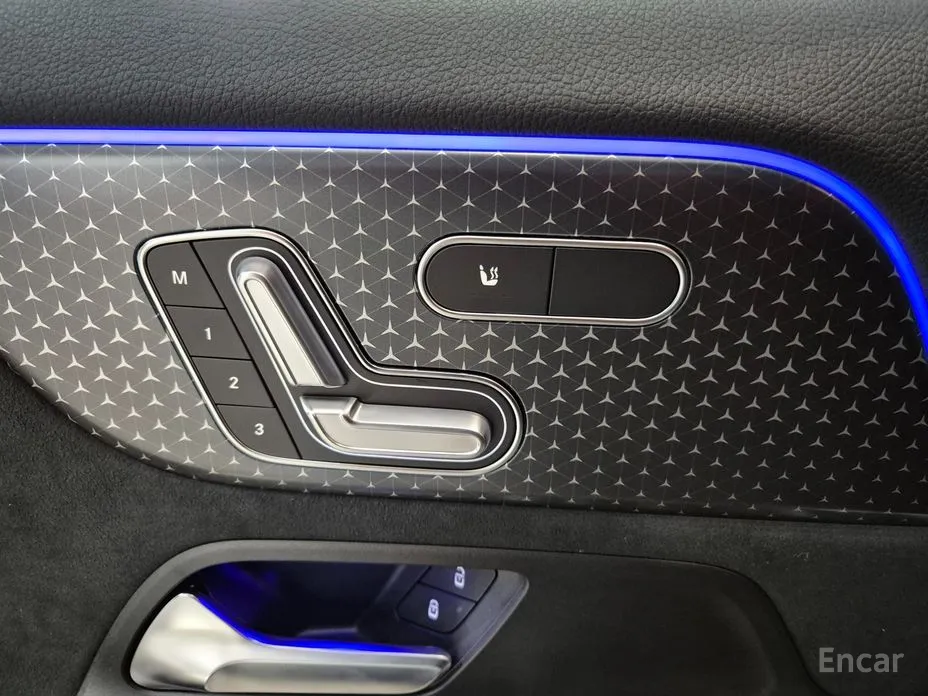 Фото 15 - Mercedes-Benz EQA