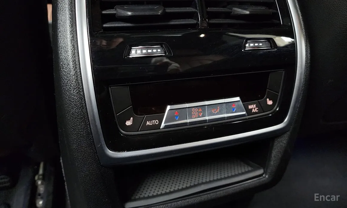 Фото 19 - BMW X5