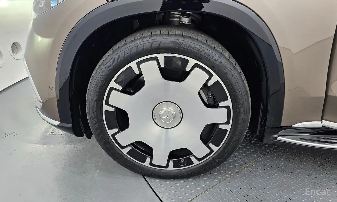 Фото 5 - Mercedes-Benz EQS