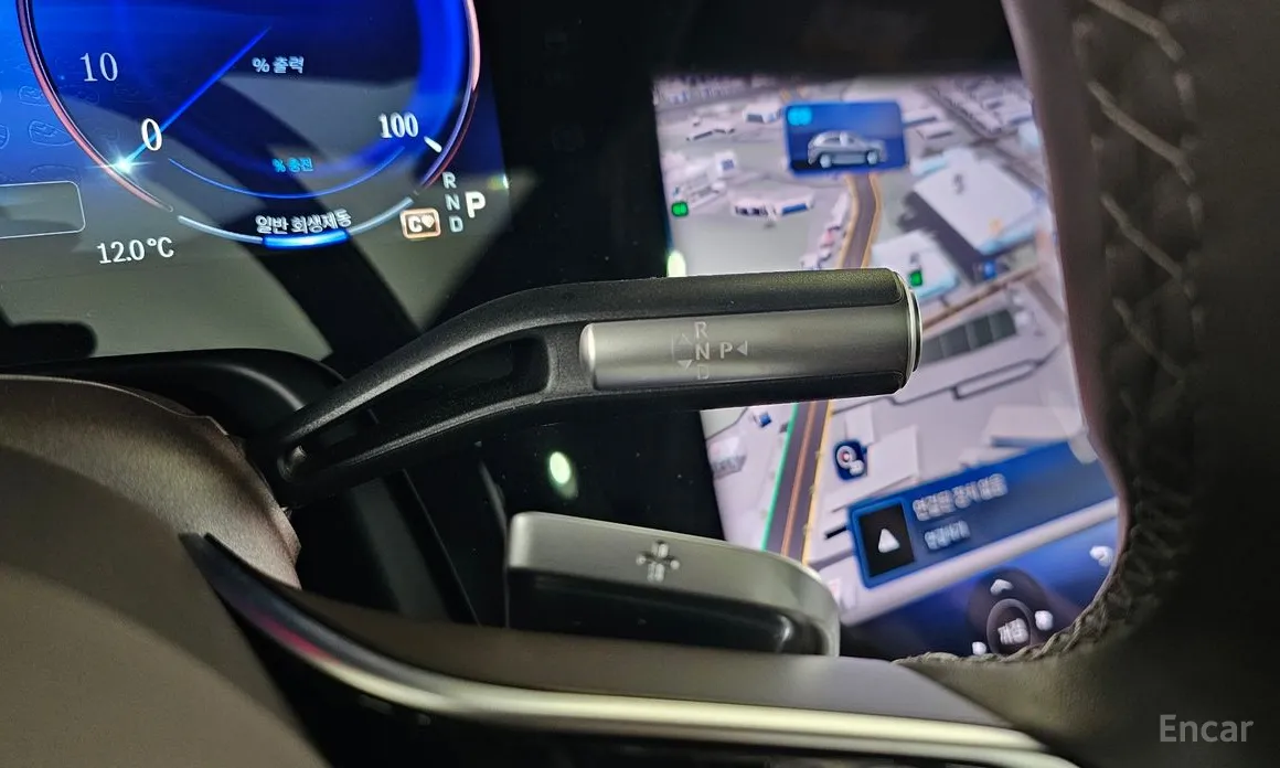 Фото 9 - Mercedes-Benz EQS