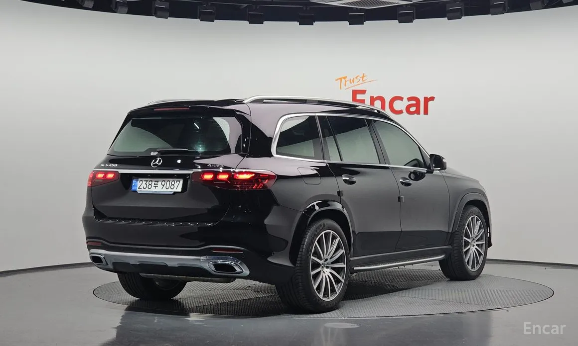 Фото 2 - Mercedes-Benz GLS-Class