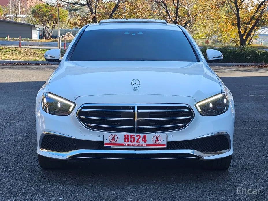 Фото 1 - Mercedes-Benz E-Class