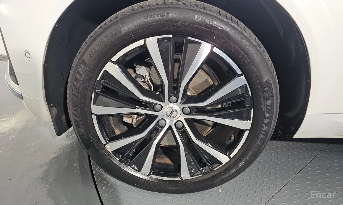 Фото 5 - Volvo XC60