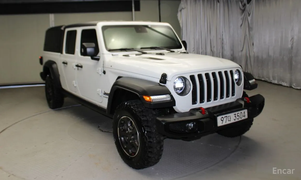 Фото 20 - Jeep Gladiator