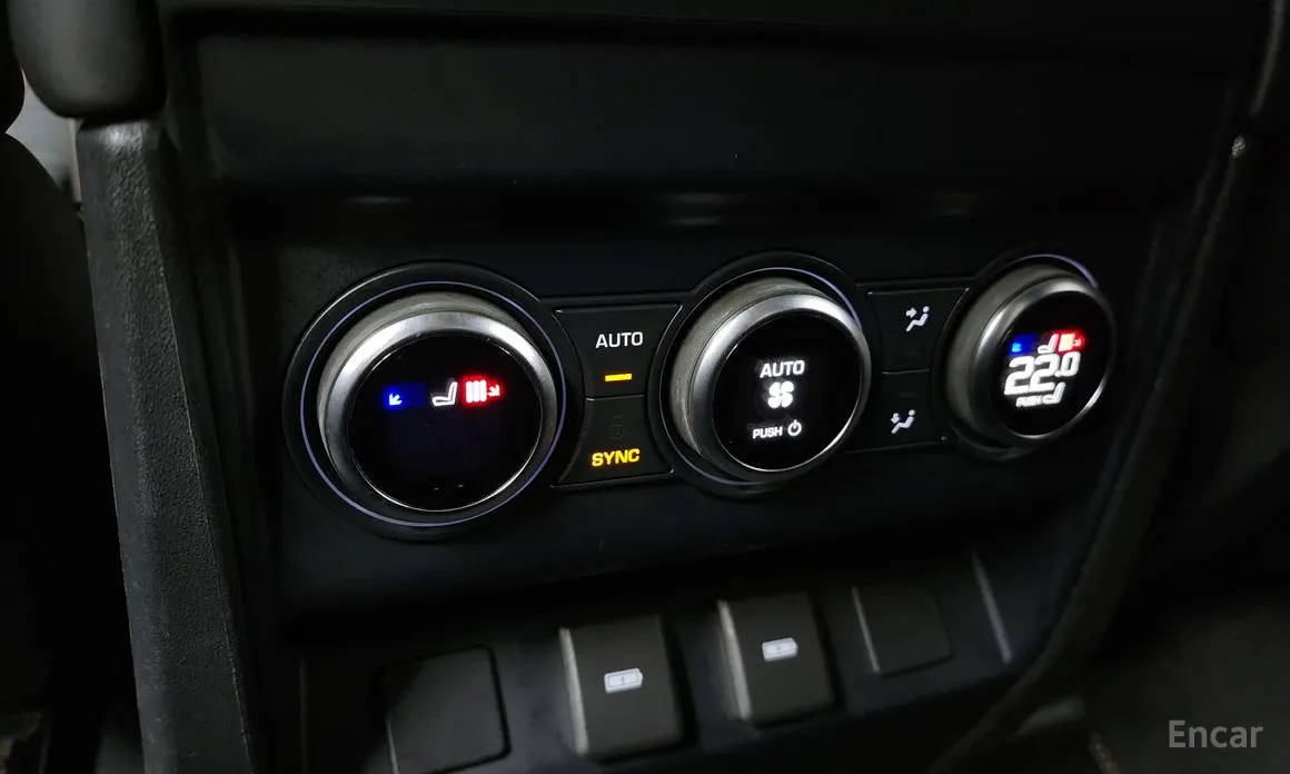 Фото 19 - Land Rover Defender