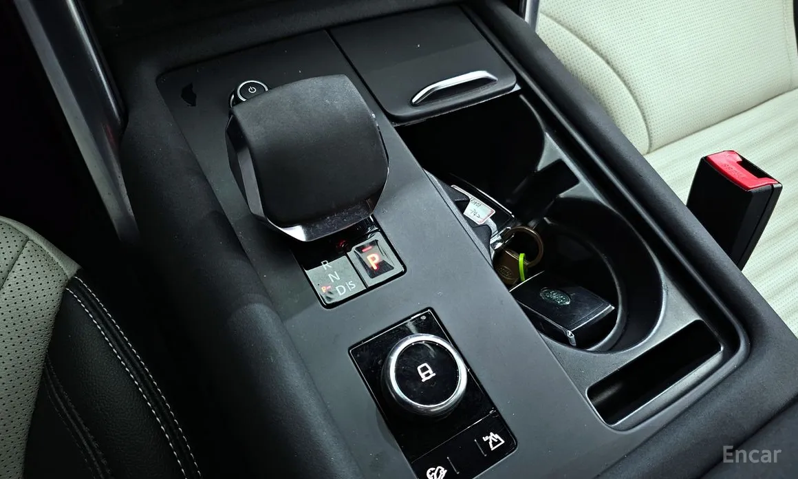 Фото 9 - Land Rover Discovery