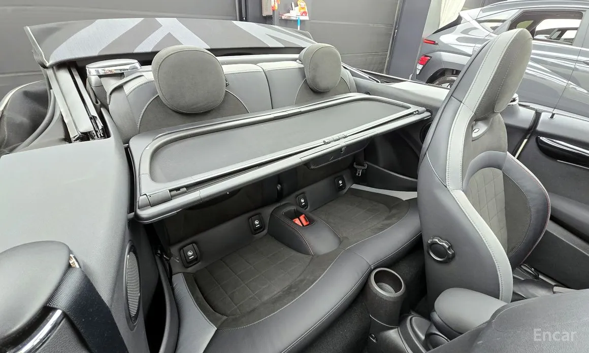 Фото 12 - Mini Cooper Convertible