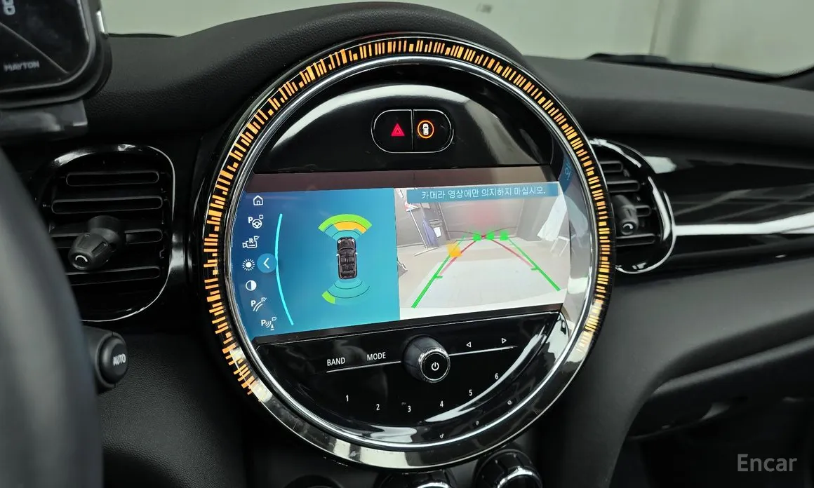 Фото 16 - Mini Cooper Convertible