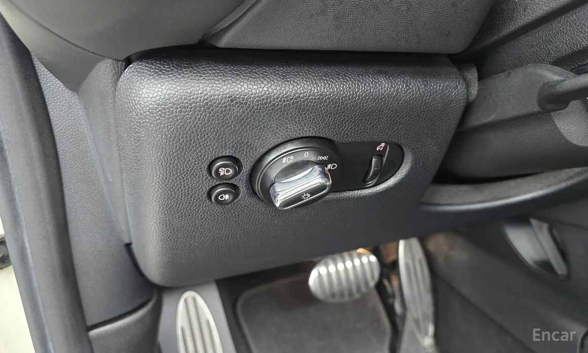 Фото 18 - Mini Cooper Convertible