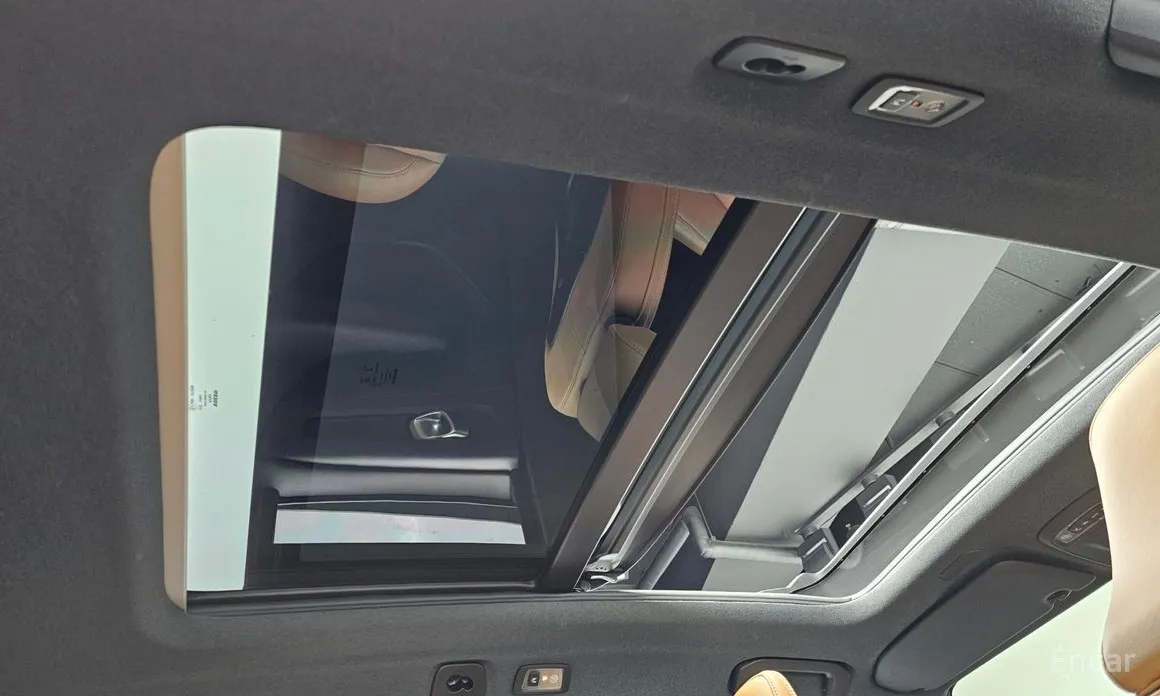 Фото 19 - Volvo XC40